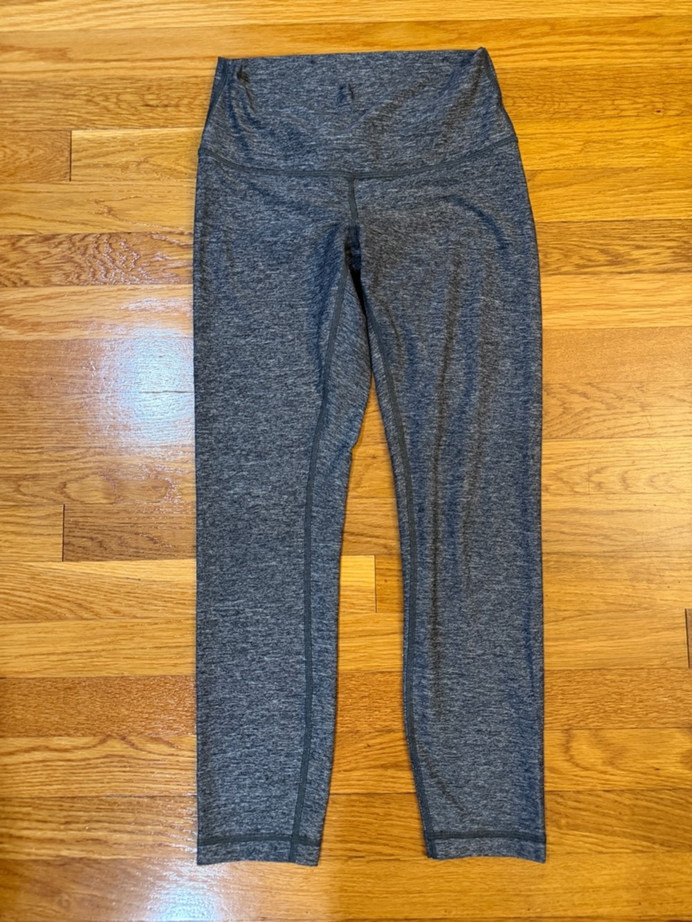 Lululemon High Times Pant 7/8 in the color Heathered Black/Gray - Size 6